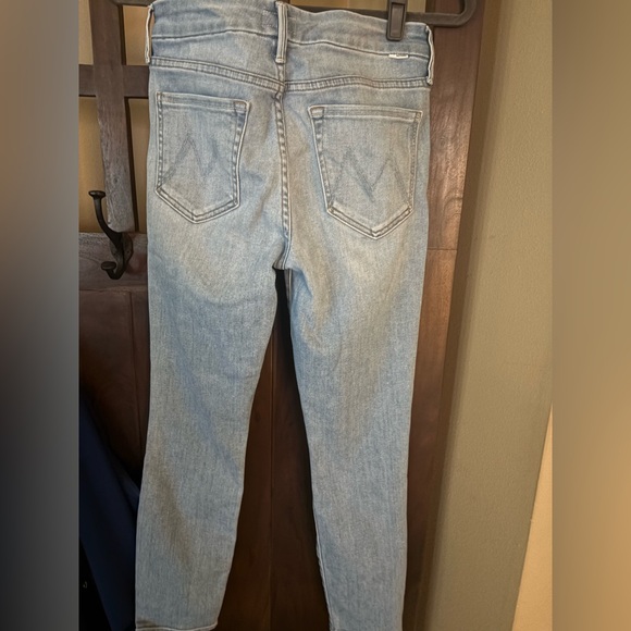 Mother Looker Crop Jeans, size 26 - Picture 4 of 12